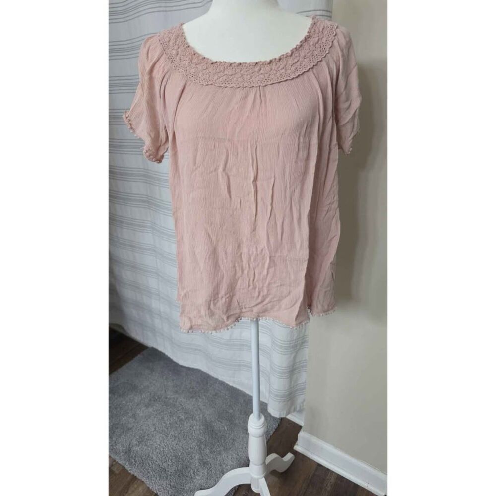 Jeans by Buffalo Pink Blouse
